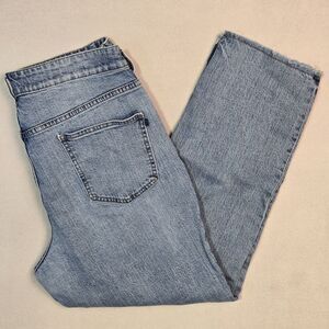 Pilcro The Vintage Straight Jeans Size 32 Medium Wash Raw Hem Anthropologie
